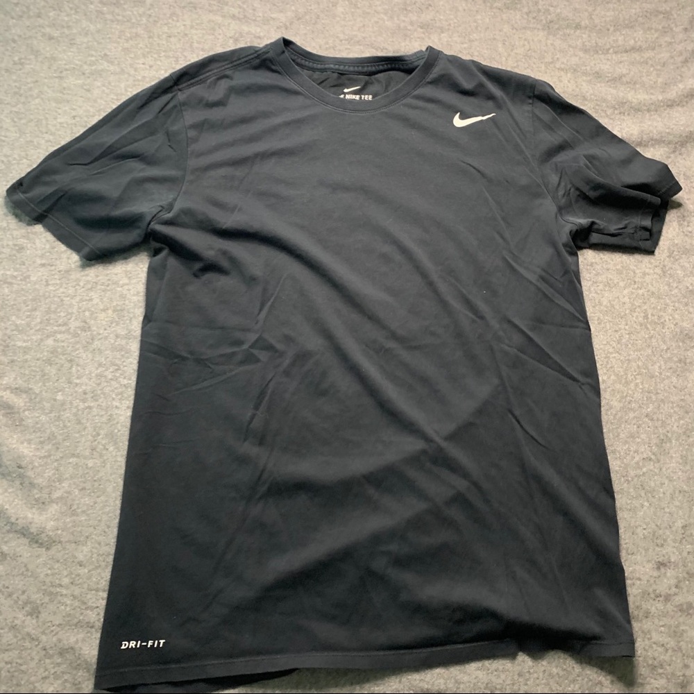 Nike T-shirt